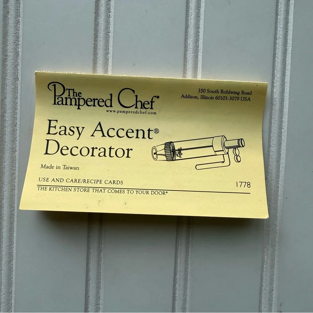 The Pampered Chef Easy Accent Decorator #1778 Replacement Manual Instructions